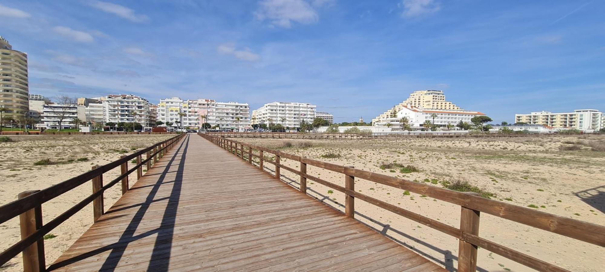 Coconut Monte Gordo Apartment Exterior photo